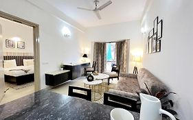 Bedchambers Serviced Apartments, Sector 40